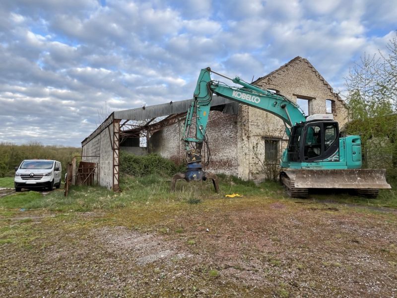 Démolition ancienne ferme Laude